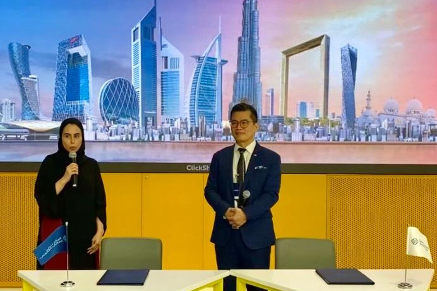 昱達創辦人 Ellis Wang 於杜拜出席合作簽署場合
